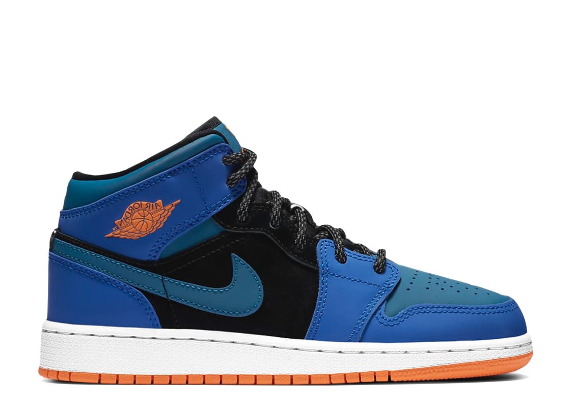 university blue jordan 2