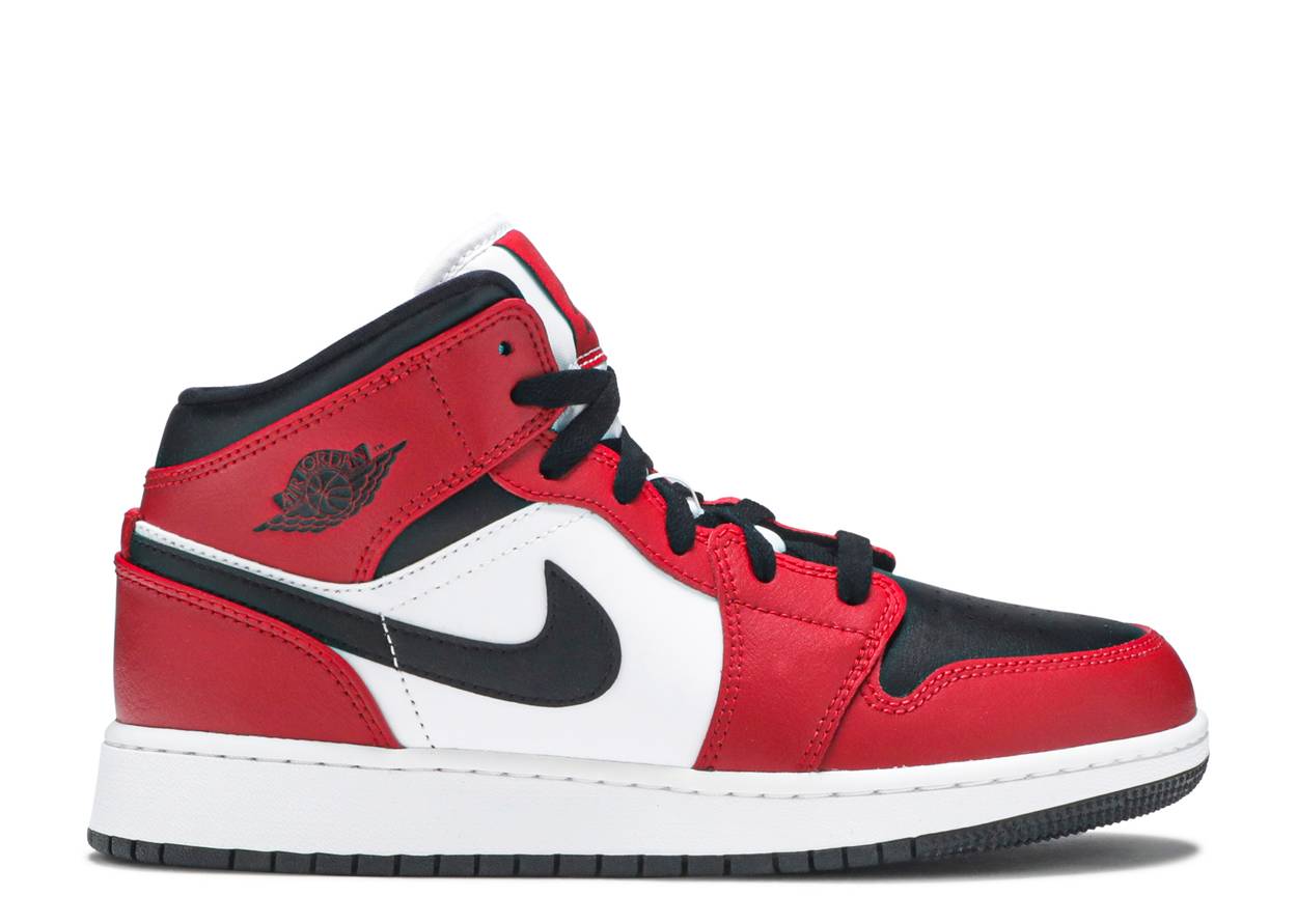Nike Air Jordan 1 Mid Chicago Black Toe (GS) | Satın Al | sutore