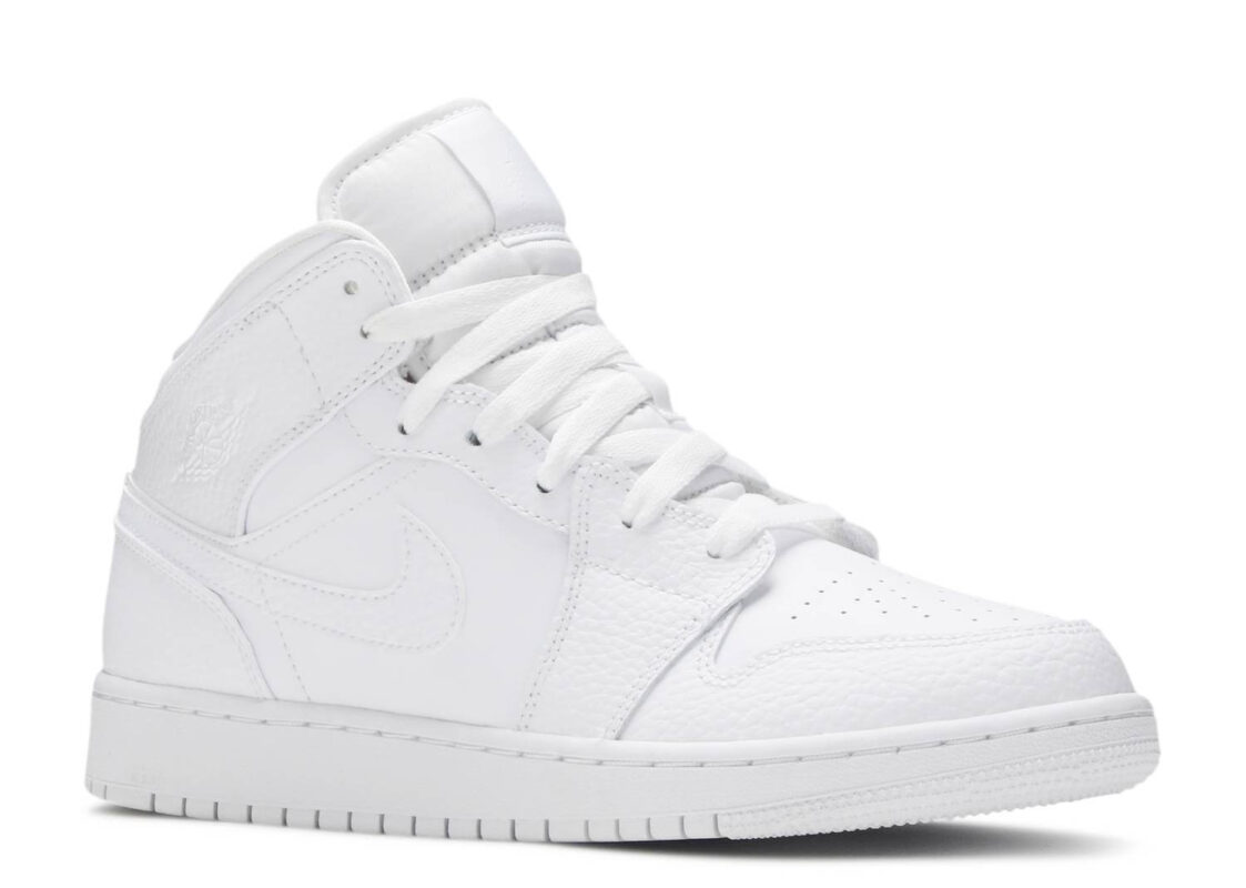 aj1 mid triple white