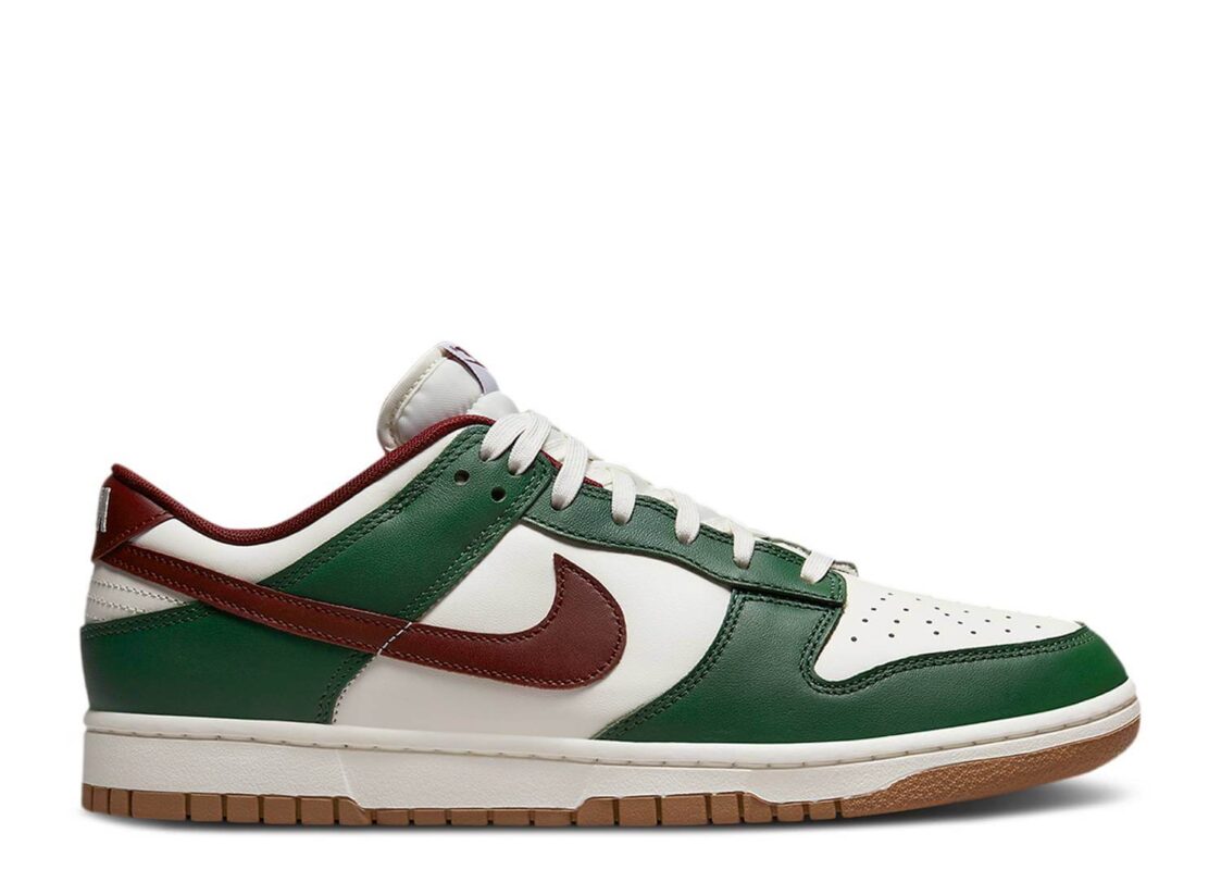 dunk low university green