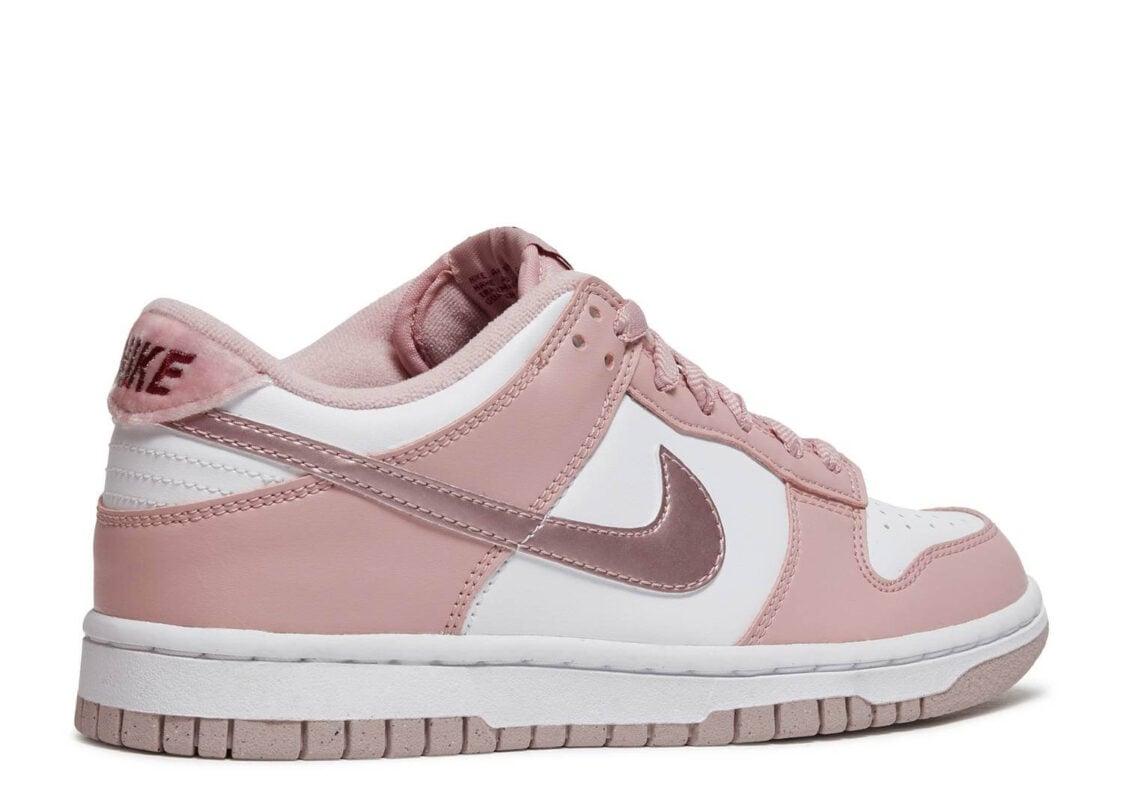 Nike Dunk Low Pink Velvet (GS) | DO6485-600 | Satın Al | sutore