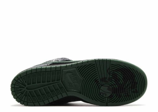 Nike SB Dunk Low There Skateboards-HF7743-001