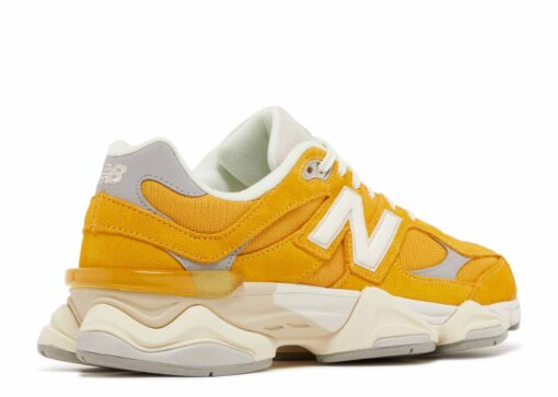 New Balance 9060 Varsity Gold U9060VNY