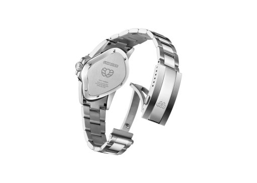 Laarvee Silver Precision Steel Silver-White Bezel Twisted Black Dial