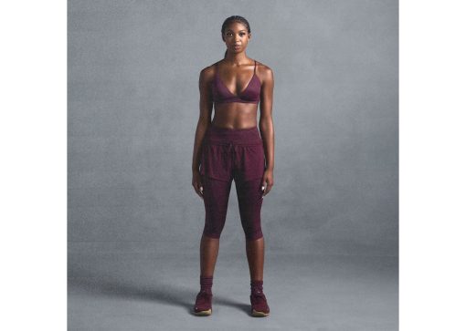 Nike x SKIMS Women’s Shine Bonded Waist 26″ Legging Currant