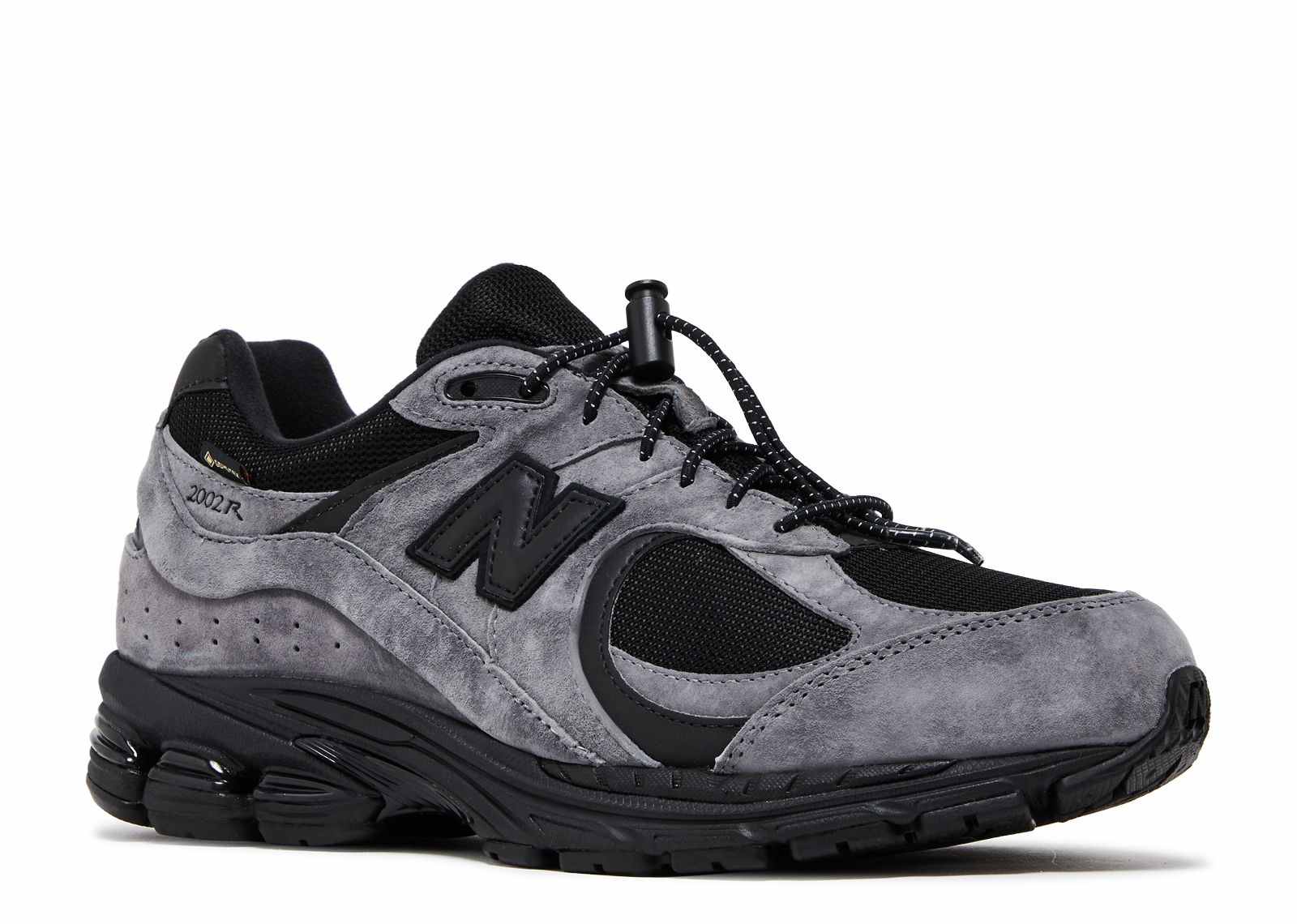 New Balance 2002R Gore-Tex JJJJound Charcoal | M2002RXZ | sutore