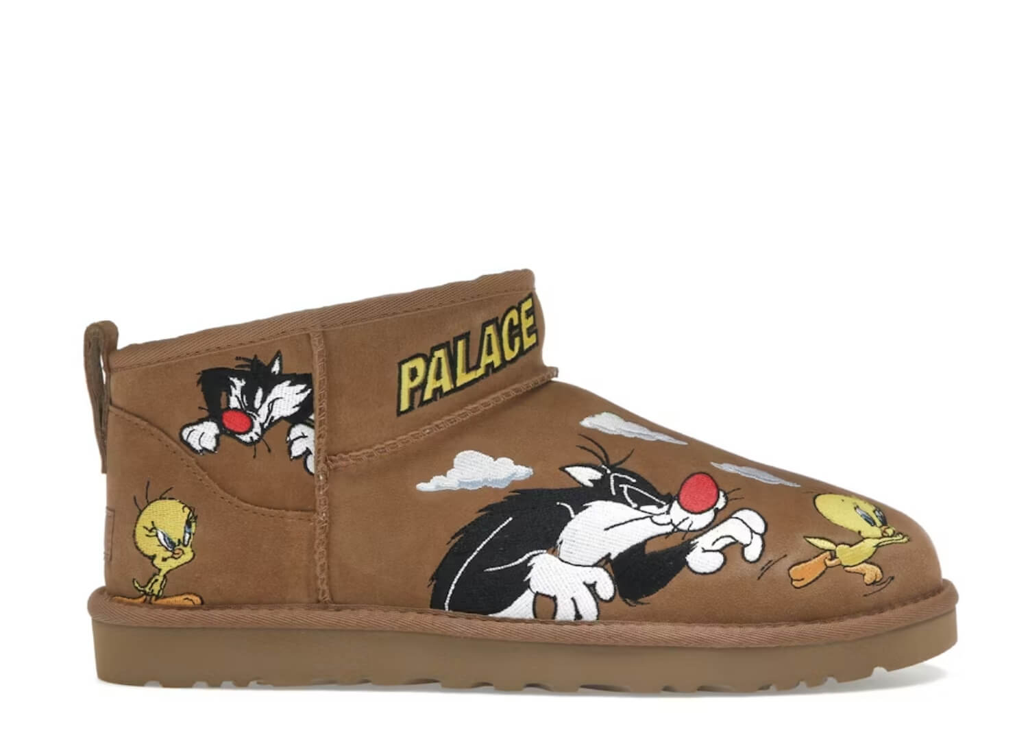 UGG Classic Ultra Mini Boot Palace x Looney Tunes Chestnut