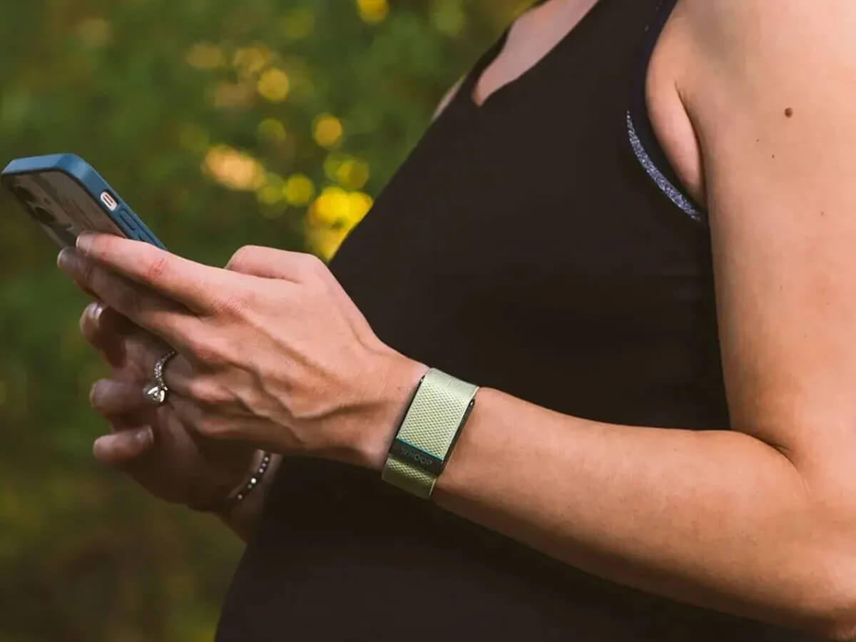 WHOOP bileklik fit ayarı: doğru sıkılık ve sensör teması