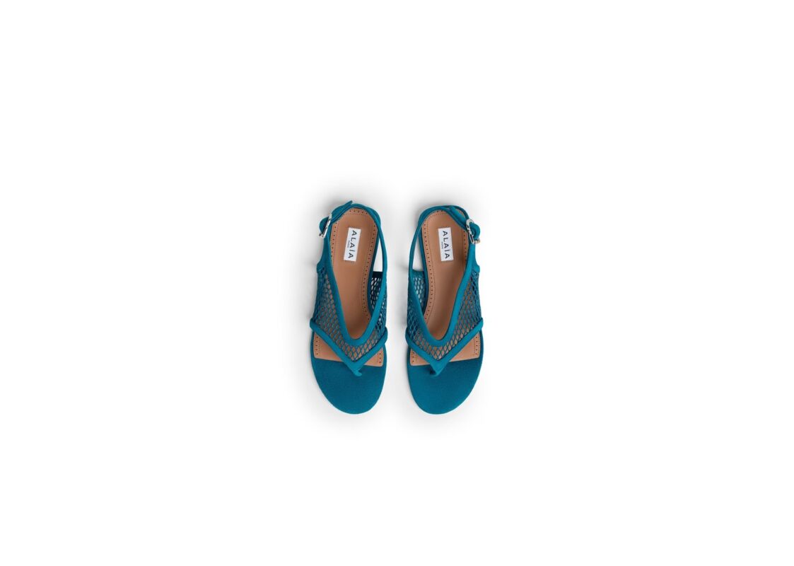 ALAÏA Fishnet Thong Sandals Suede China Blue 4