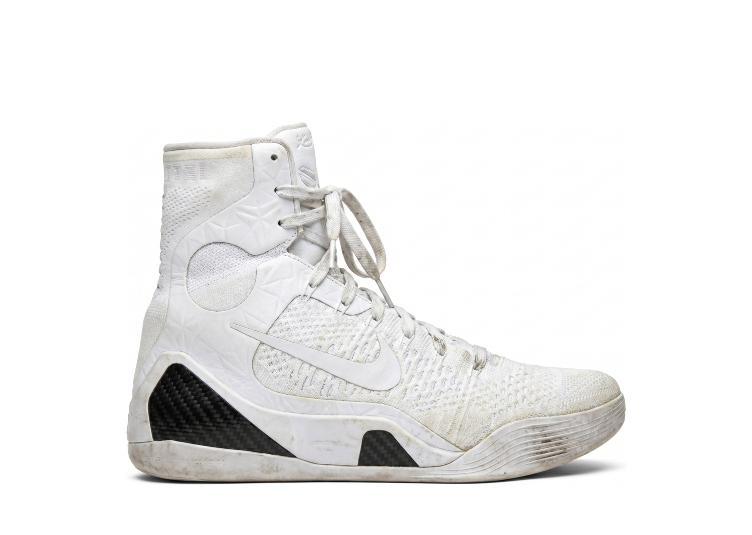 Nike Kobe 9 High Beyaz Basketbol Ayakkabısı
