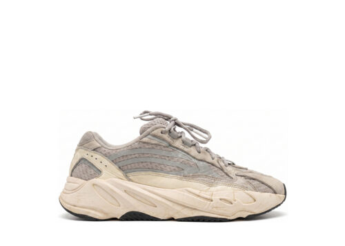 Yeezy 700 static v2