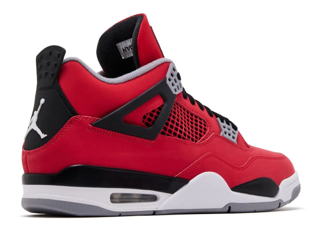 Jordan 4 Retro Toro Bravo (2026) 3