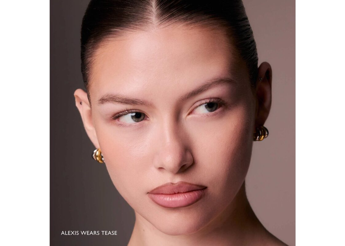 m.ph by Mary Phillips The Overliner Lip Liner Pencil Tease 4