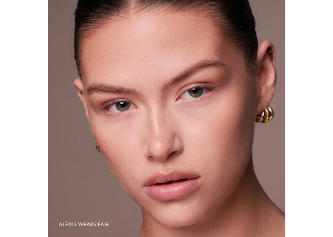 m.ph by Mary Phillips Underpainting Face Highlight Contour Palette Fair 3