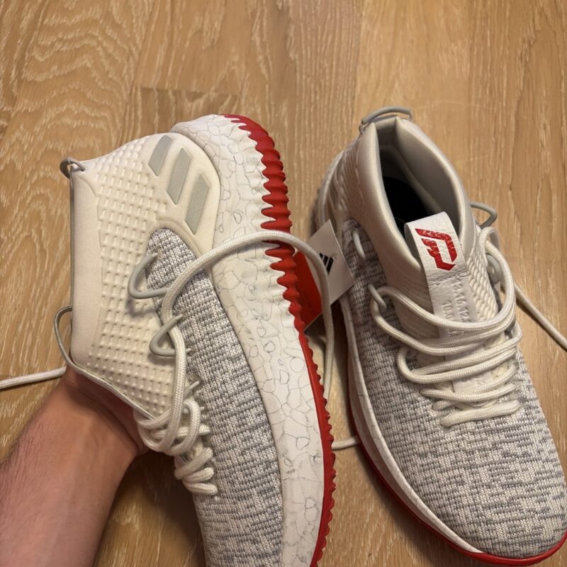 Dame 4 8
