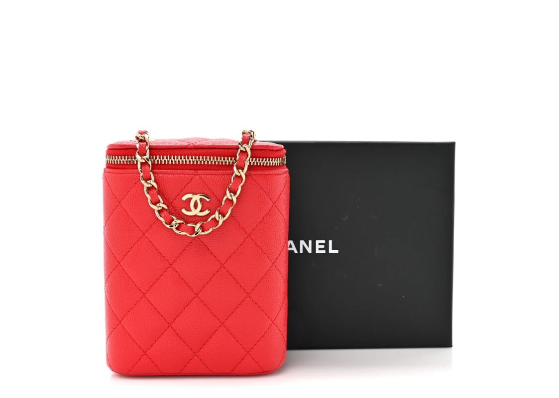 Chanel Caviar Quilted Small Vertical Coco Beauty Vanity Case With Chain Red 4