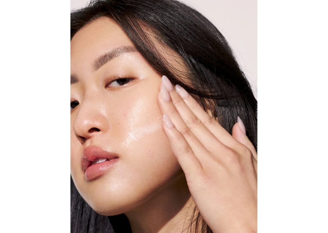 Fenty Skin Hydra Vizor Invisible Moisturizer SPF 30 3