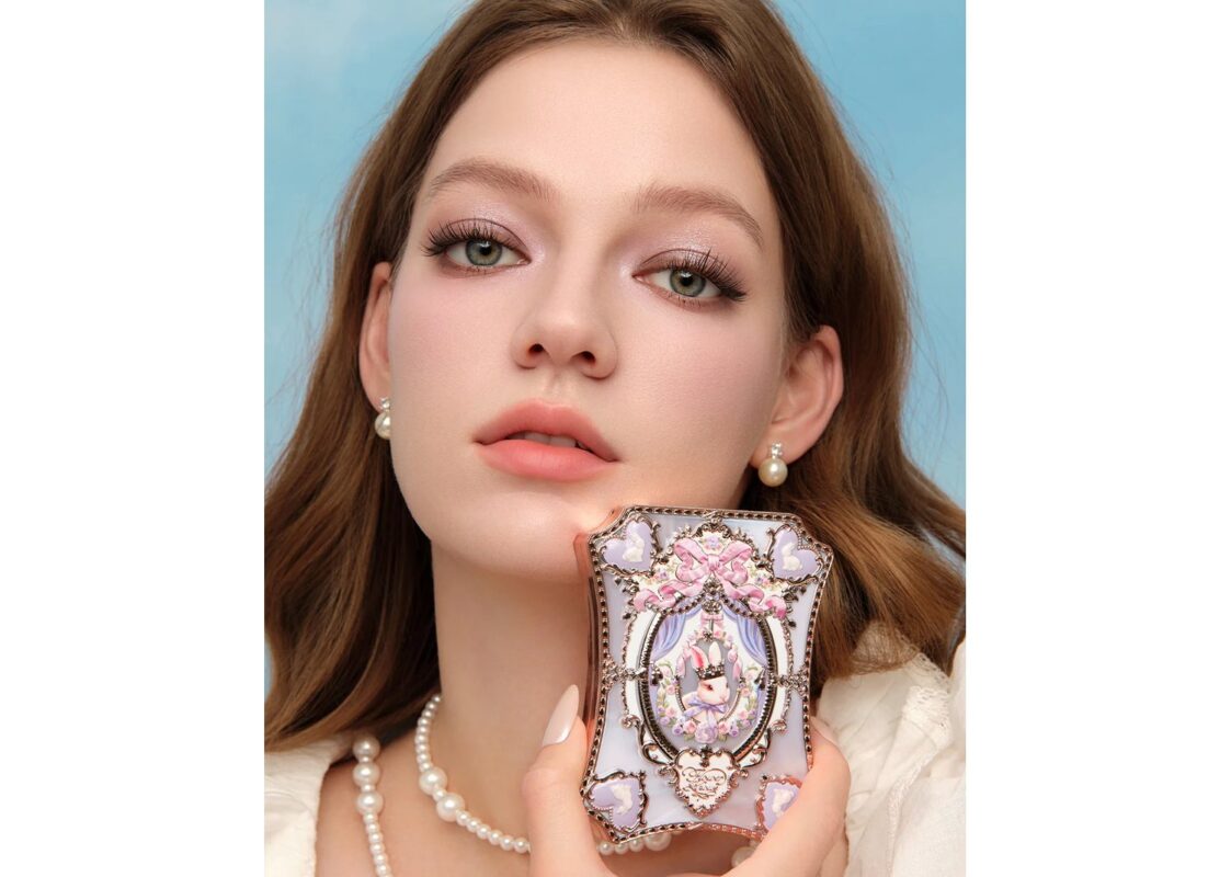Flower Knows Bunny Garden 6-Color Makeup Palette – Moon Serenade 4