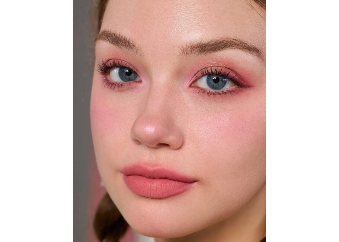Flower Knows Strawberry Cupid Makeup Palette – Cupid’s Mischief 3