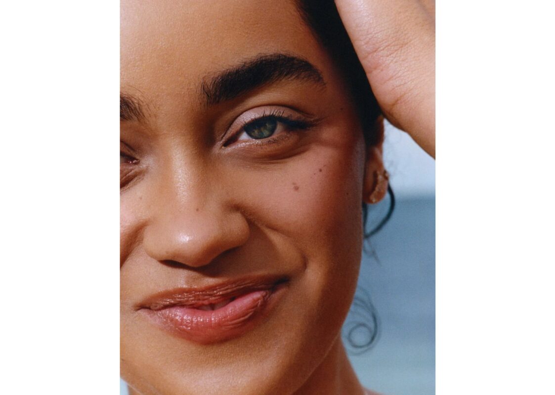 Glossier Cloud Paint Coast 5