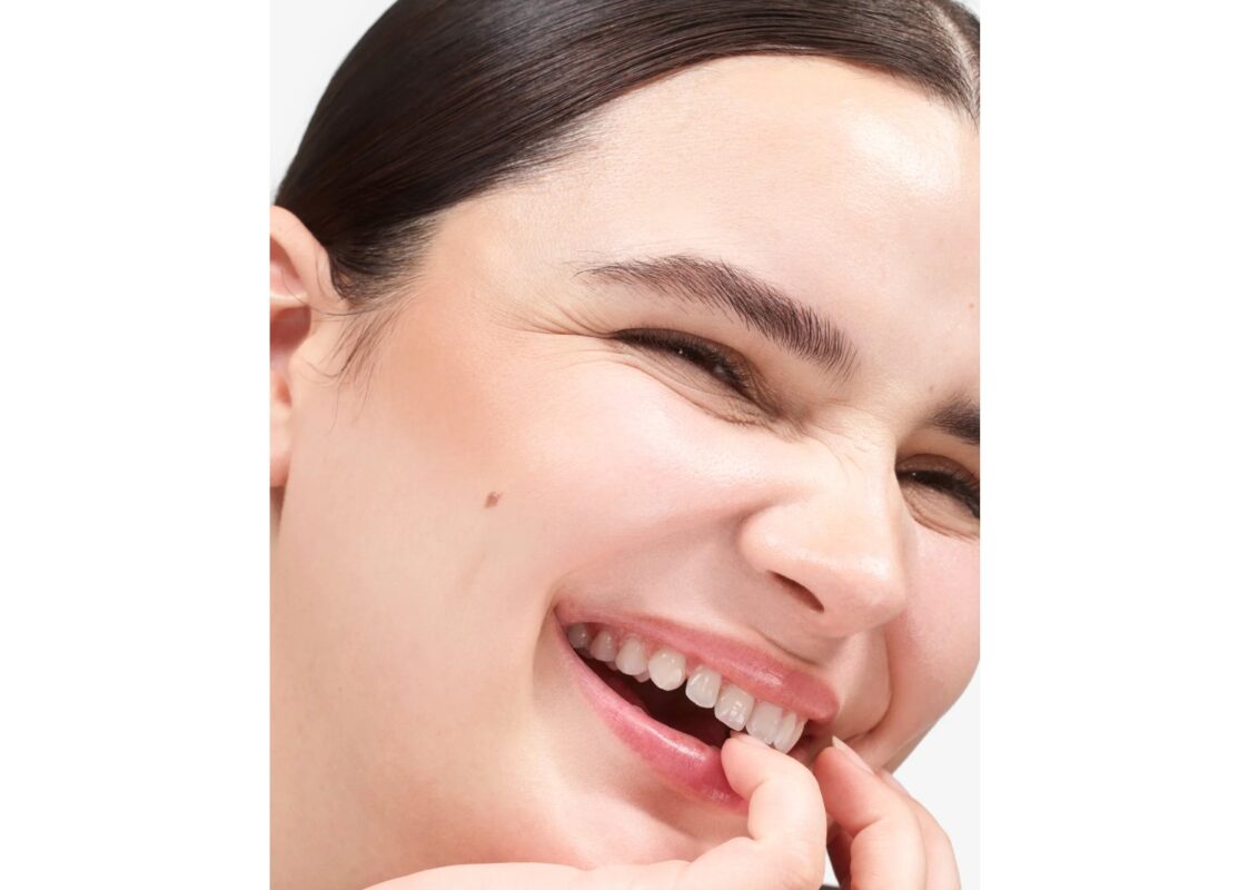 Glossier Cloud Paint Sail 2