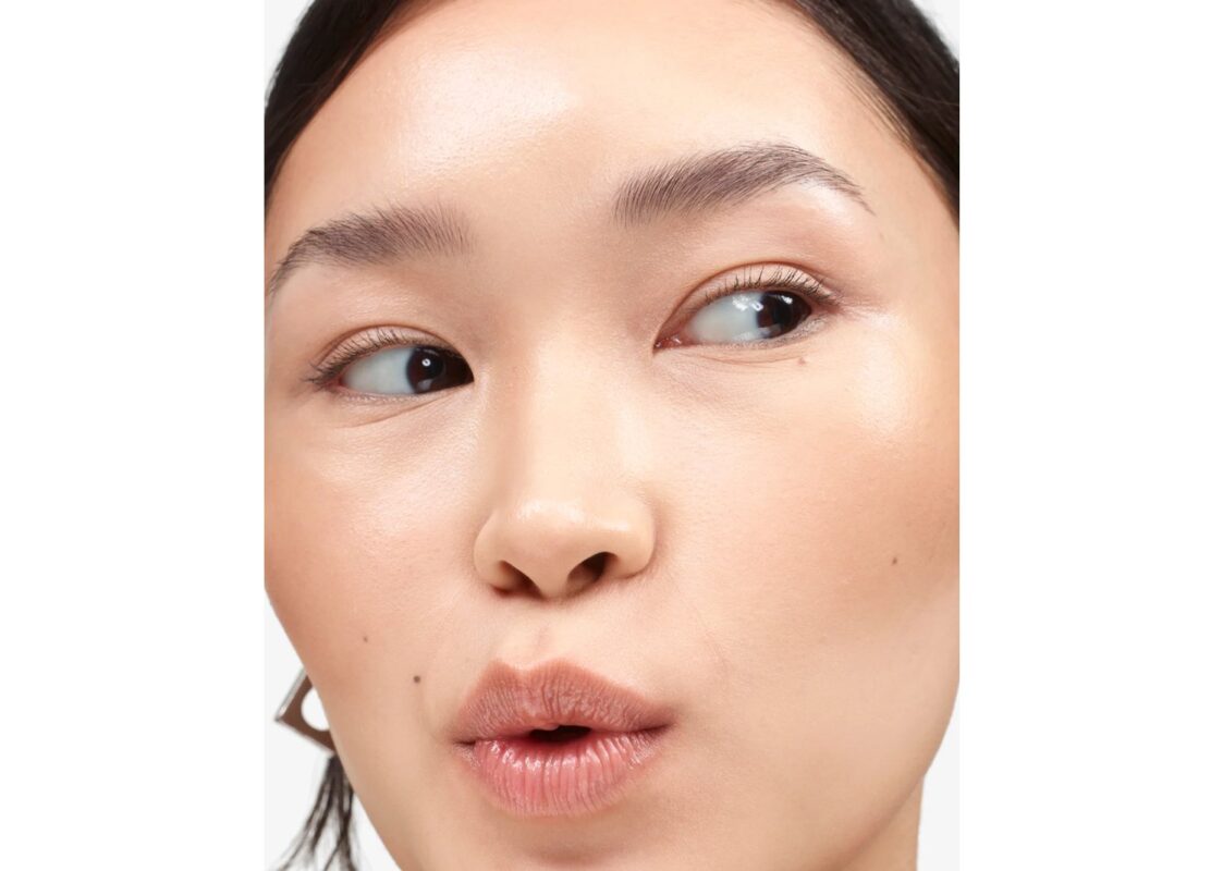 Glossier Cloud Paint Sail 6