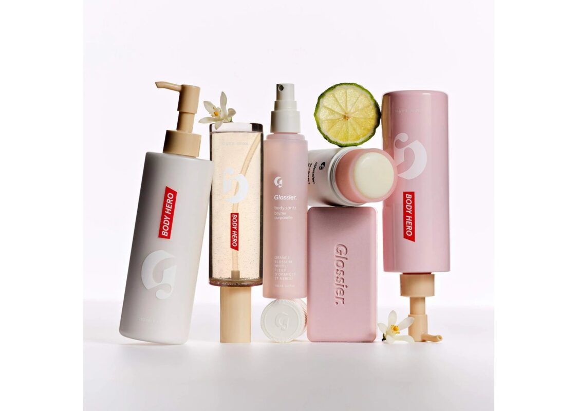 Glossier Nourishing Daily Oil Wash 3