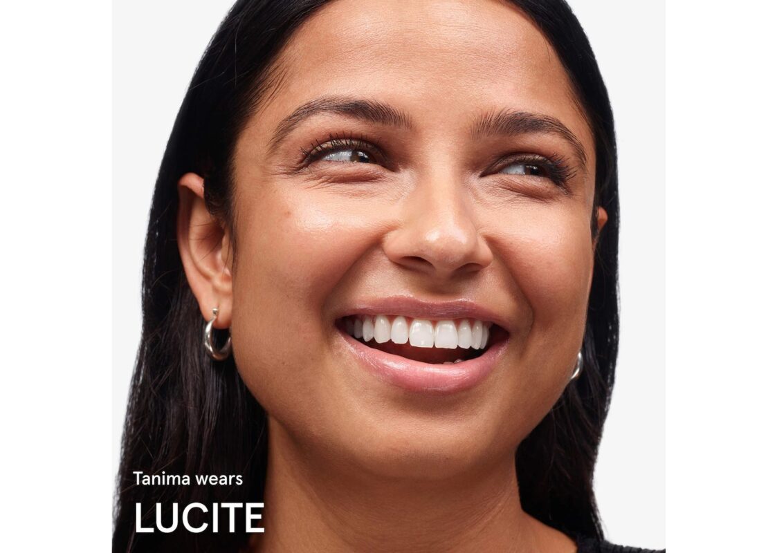 Glossier Ultralip High Shine Lipstick Lucite 7