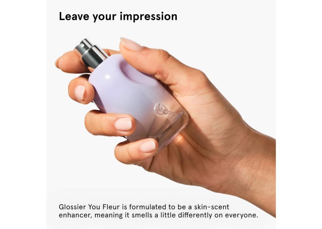 Glossier You Fleur Eau de Parfum 50ml 4
