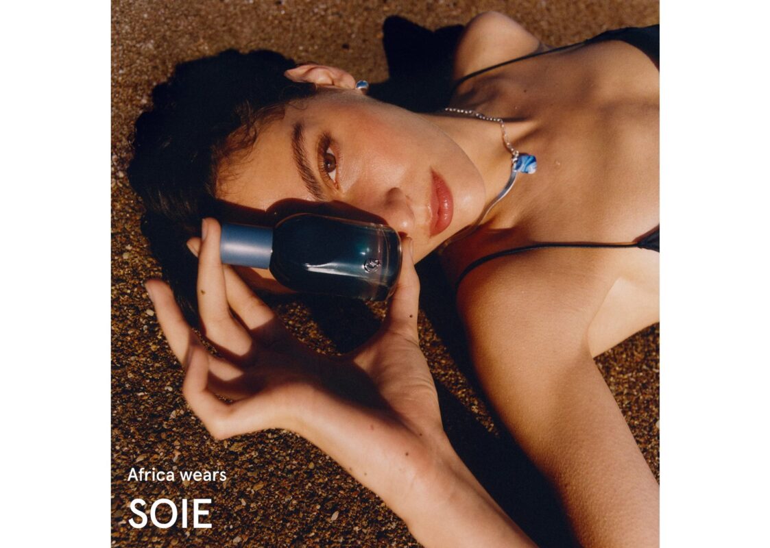 Glossier You Soie Eau de Parfum 50ml 3