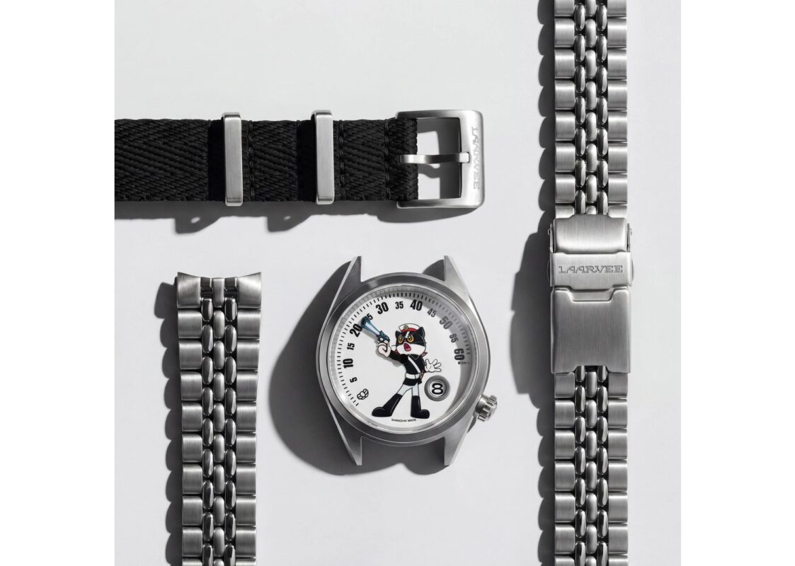 Laarvee Jump Hour Retrograde Watch Silver Precision Steel 7