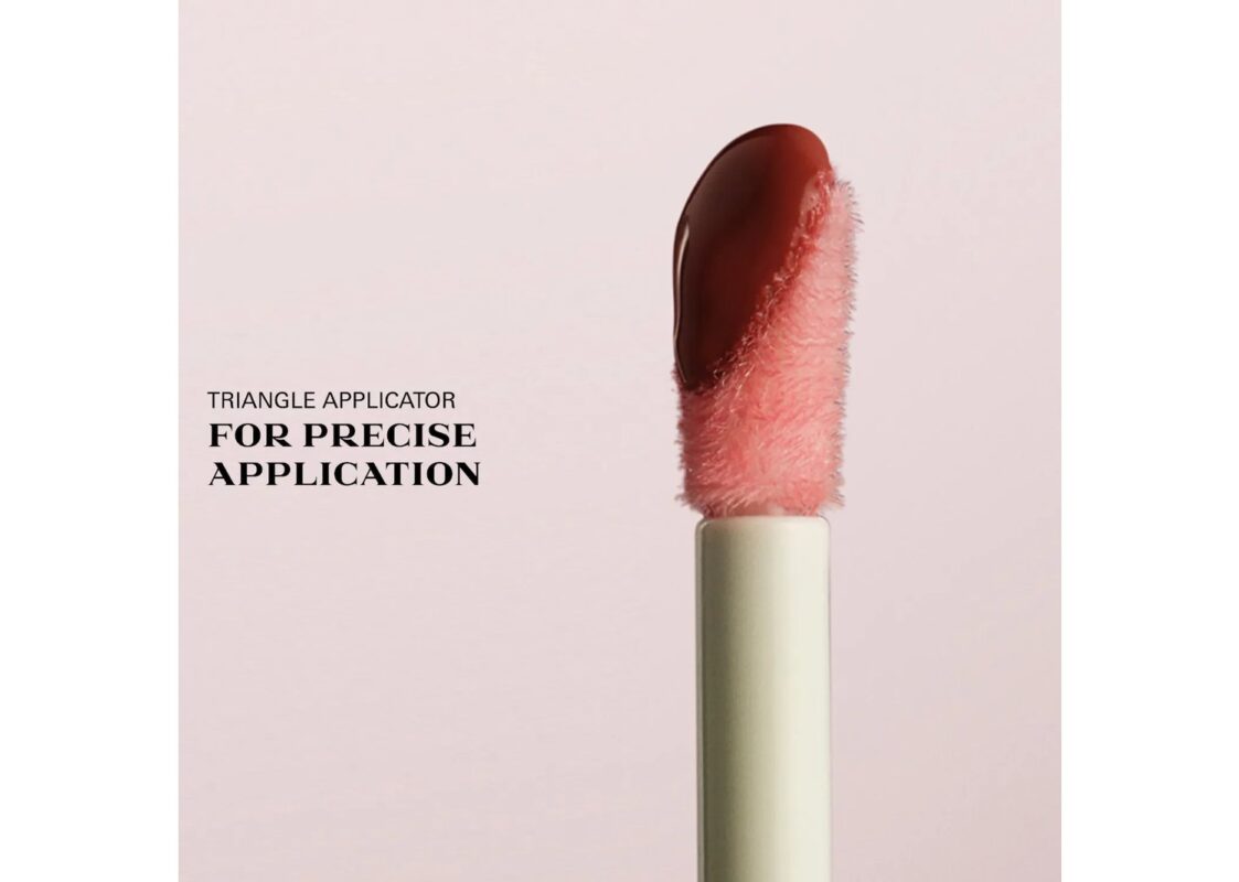 Prada Reflection Glossy Liquid Lip Balm 8