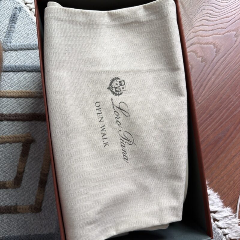 Loro Piana Open Walk Sandstone 43.5 8