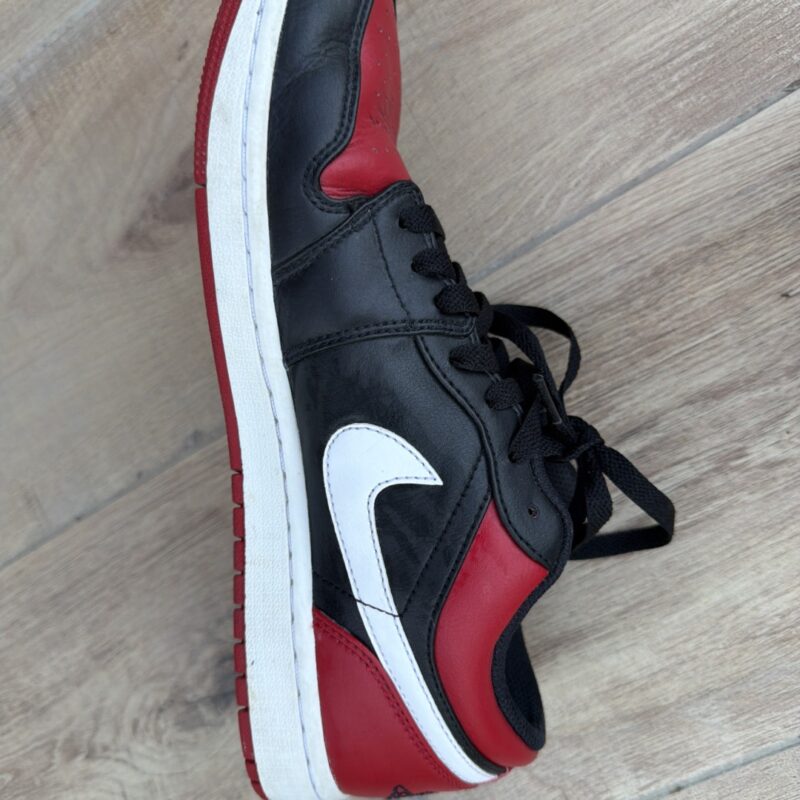 Air Jordan 1 Low Black & Red 3