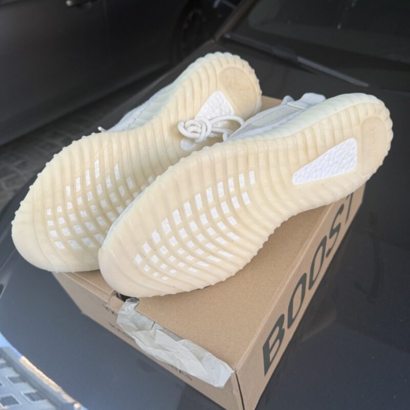 Yeezy Boost 350 V2 Cream/Triple White 6
