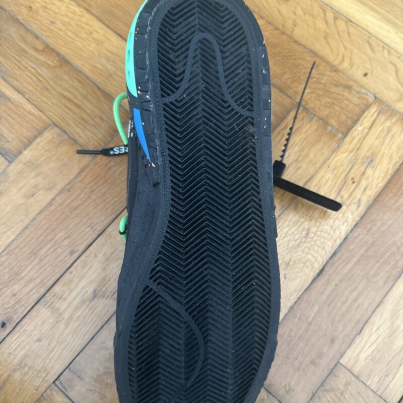Blazer Low Off-White Black Electro Green 6