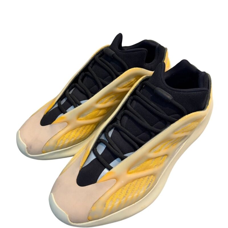 adidas Yeezy 700 V3 Safflower 3