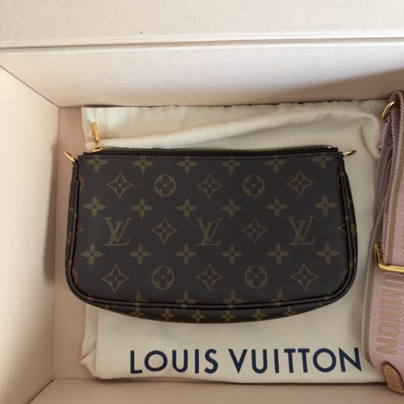 Louis Vuitton Multi Pochette 3