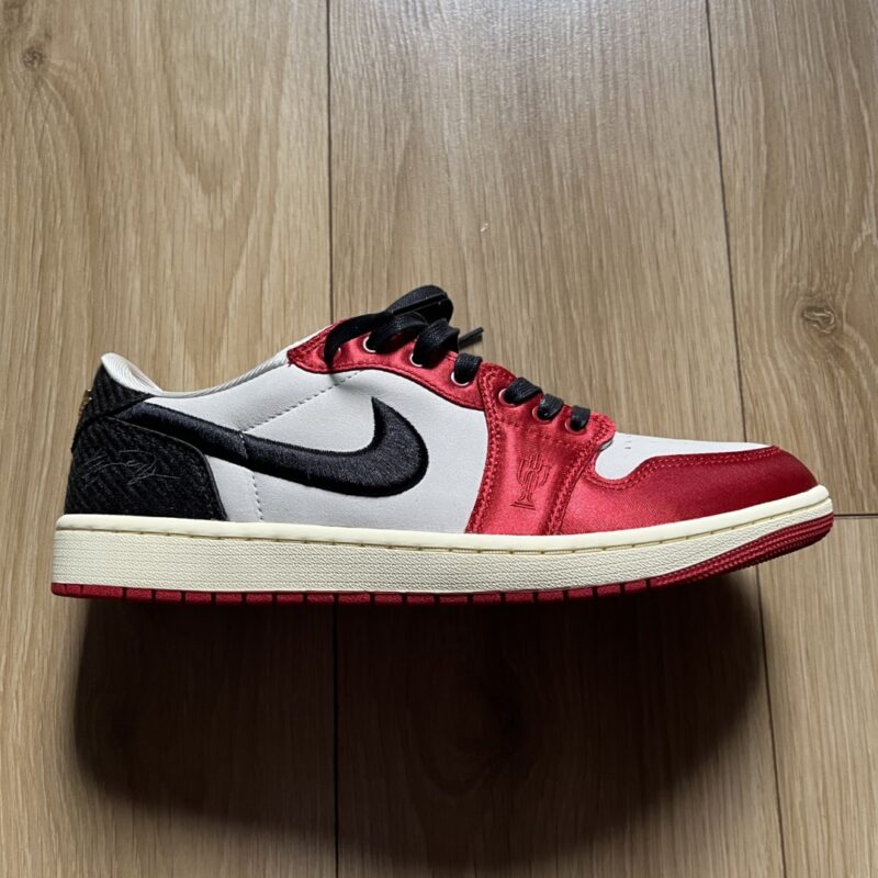 air jordan 1 retro low OG trophy room away 2