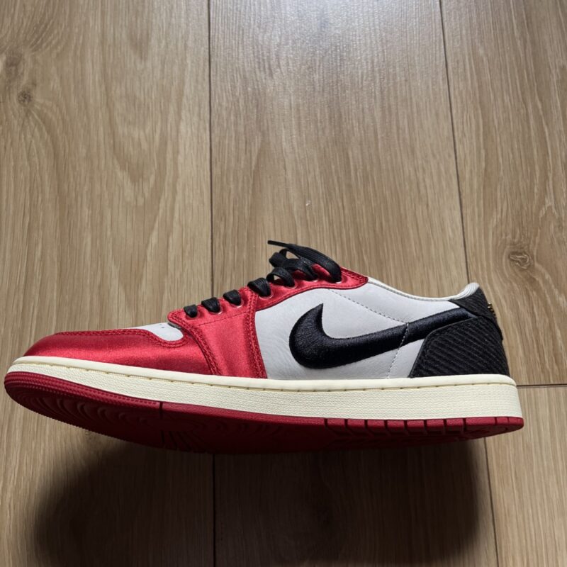 air jordan 1 retro low OG trophy room away 3