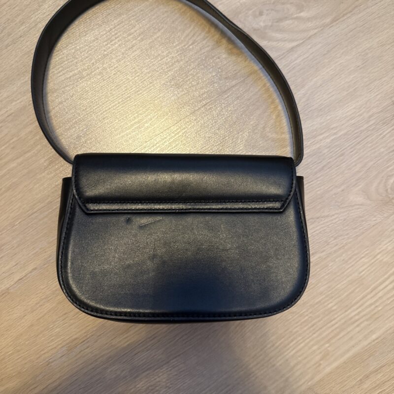 Diesel iconic shoulder bag 3