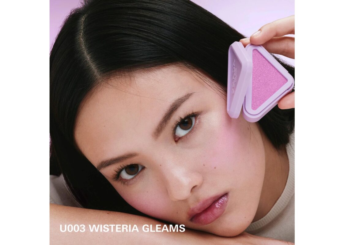 Touch Cream-to-Powder Blush Soft Wisteria Violet 3