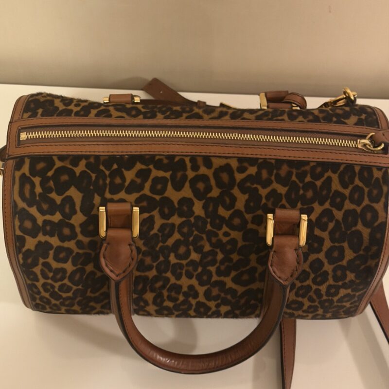 Burberry leopar desenli çanta 3