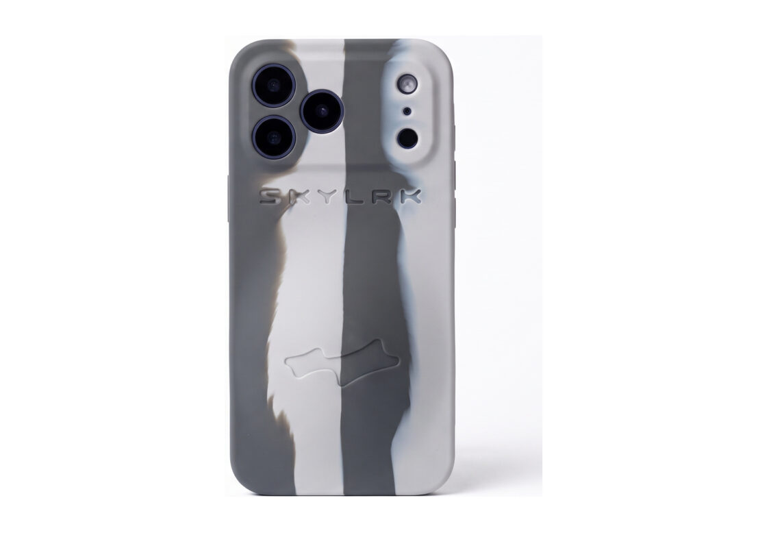 SKYLRK telefon kabı