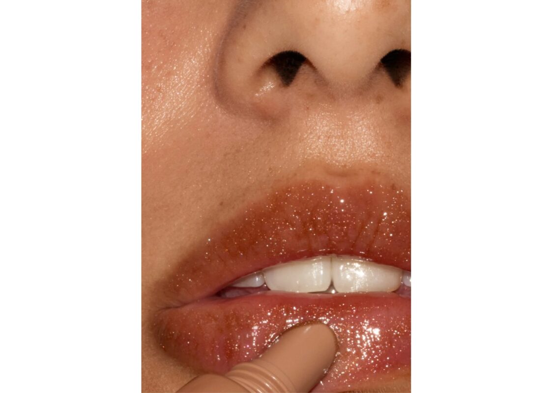 Rhode Peptide Lip Tint Sweet Apple 4