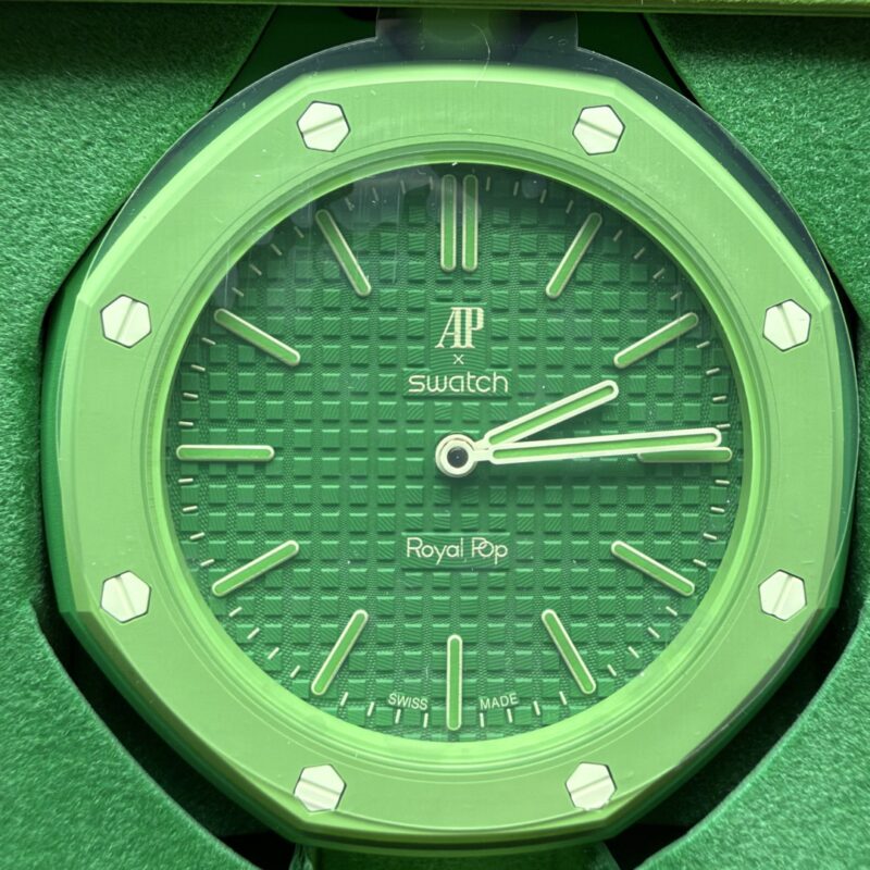 Swatch x Ap Royal Pop Green Eight 2