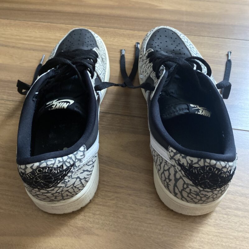 Air Jordan 1 Retro Low OG Black Cement 5