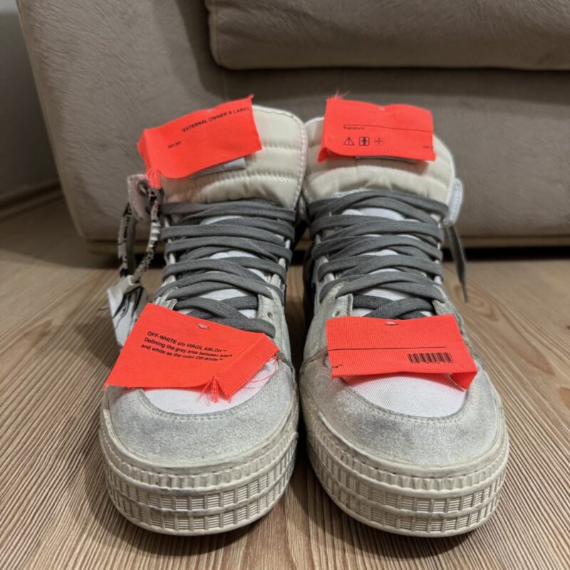 Off White Court High 4