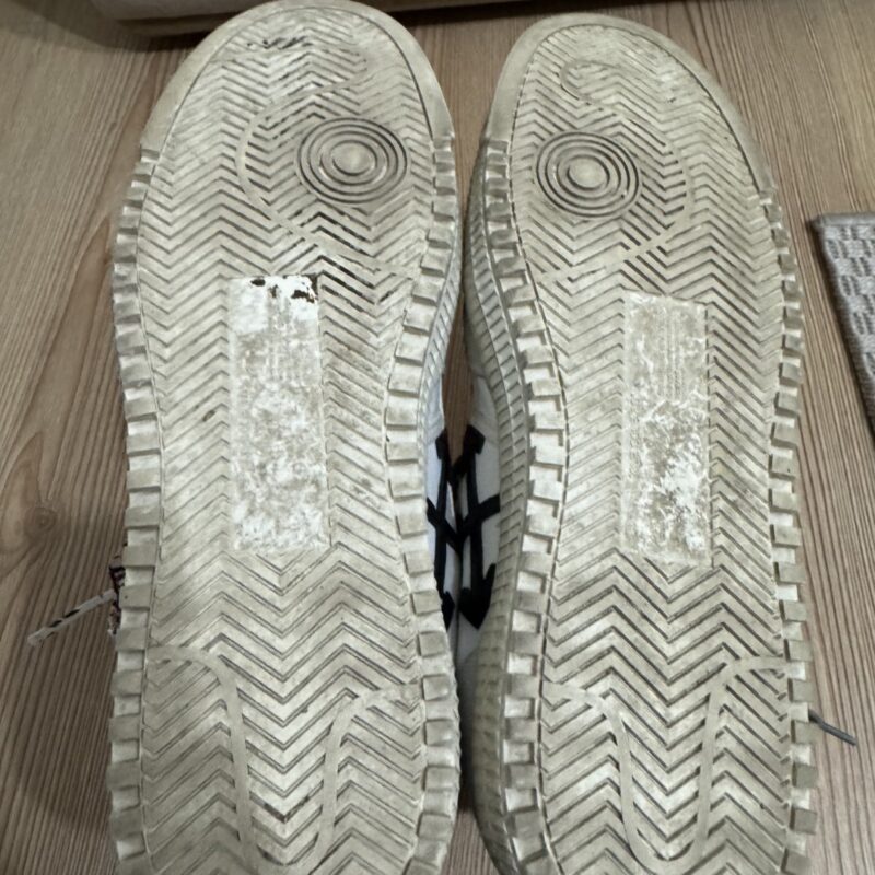 Off White Court High 6