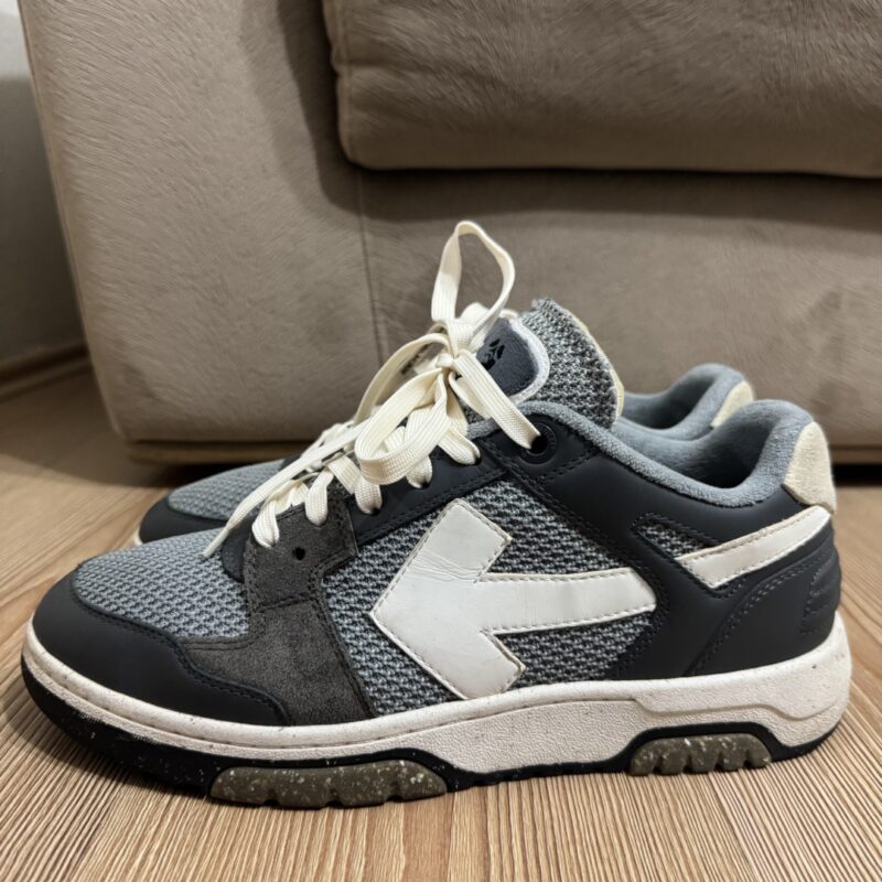 Off White Out Of Office 3